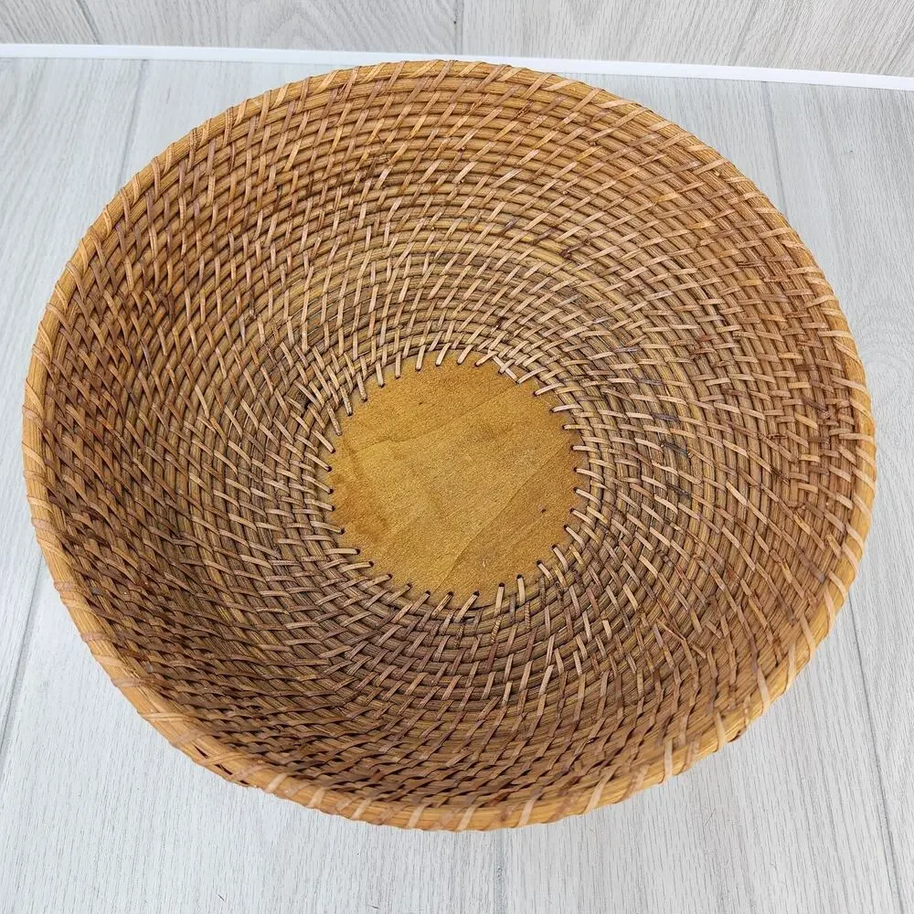 Boho Wicker Woven Fruit Basket United Wood Base Wide Oval Serving Storage 13x5